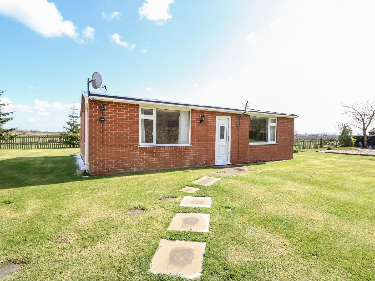 Sheppard'S Hut Terrington Saint Clement Exterior foto